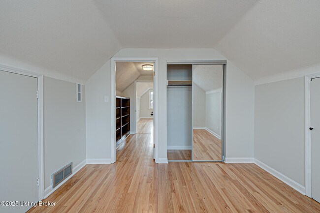 Building Photo - 3630 Windward Way