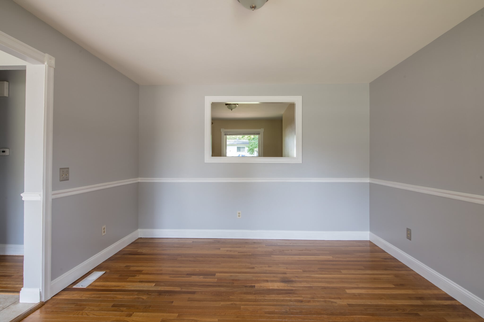 Building Photo - 1449 Coachway Ln