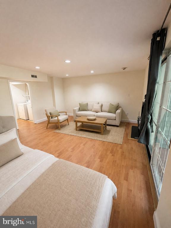 Building Photo - 8579 Harvest View Ct