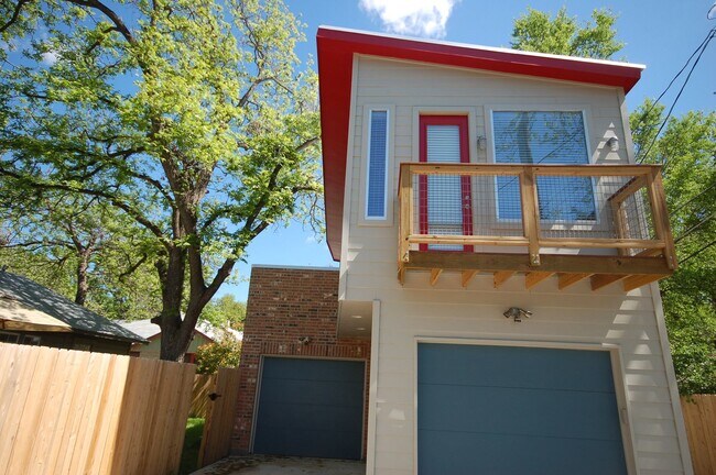 Building Photo - 3801 Avenue G