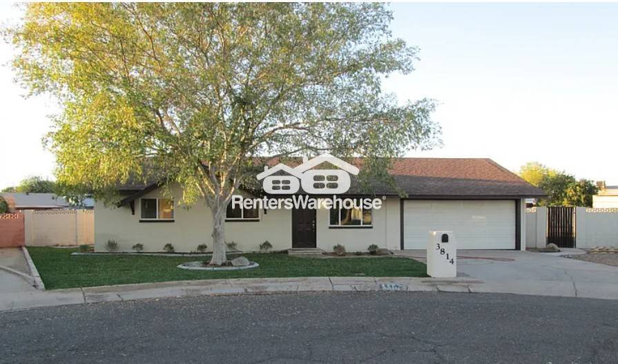 Primary Photo - 3814 W El Caminito Dr