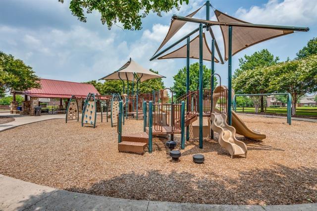 Building Photo - 15858 Durango Dr