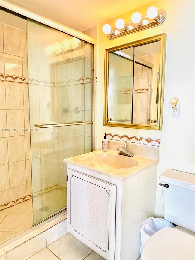 Building Photo - 3180 S Ocean Dr