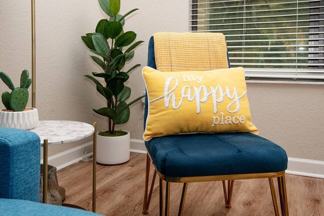 Building Photo - 4504 W Spruce St