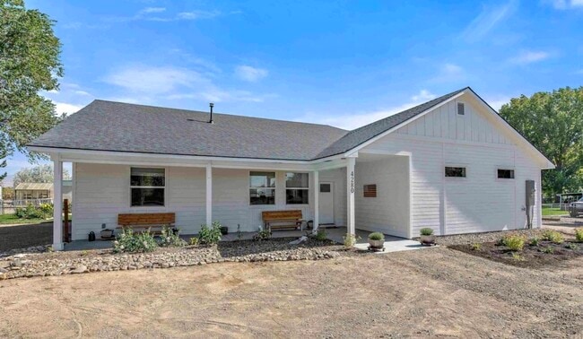 Building Photo - 4280 NE Alexander Way