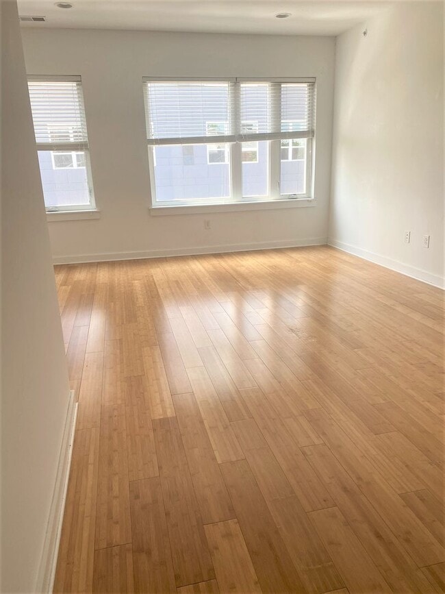 Building Photo - House for Rent in Fishtown