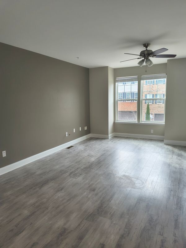 Building Photo - 15116 Hogshead Way