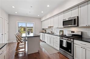 Building Photo - 4059 St Johns Way