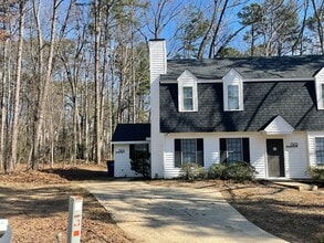 Building Photo - 5302