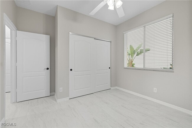 Building Photo - 15560 Laguna Hills Dr