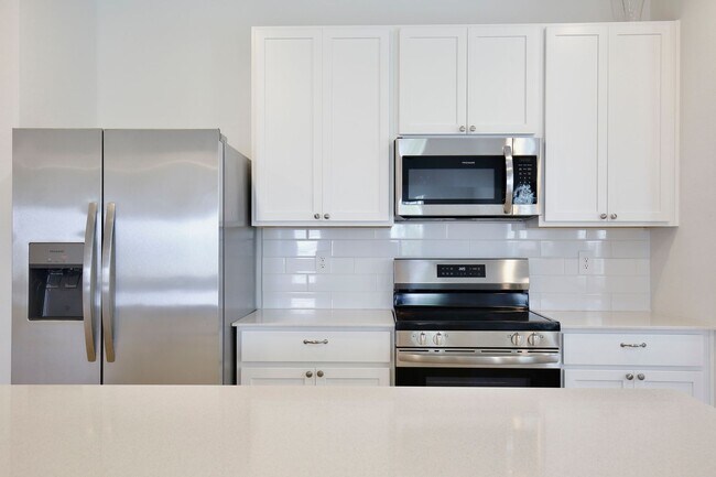 Building Photo - 5187 Loyalty Dr
