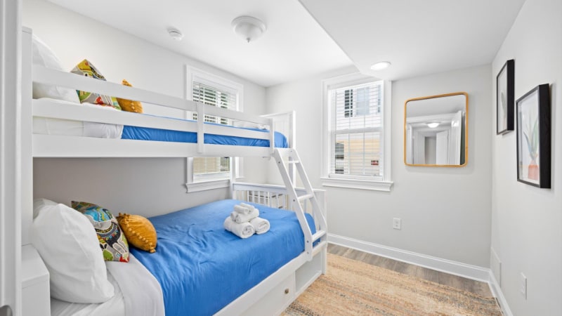 Building Photo - 54 Wesley Rd