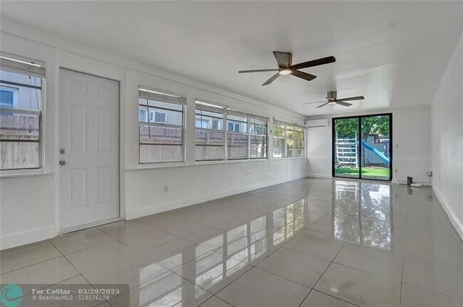 Building Photo - 775 81st St