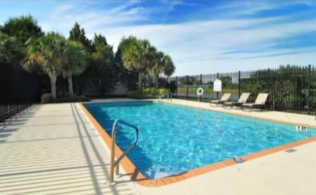 Free access to pool and amenities - 1159 Millbrook Cir