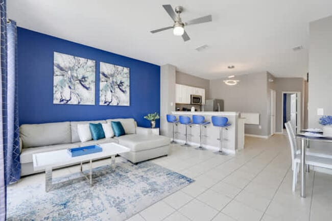 Building Photo - 2530 Maneshaw Ln