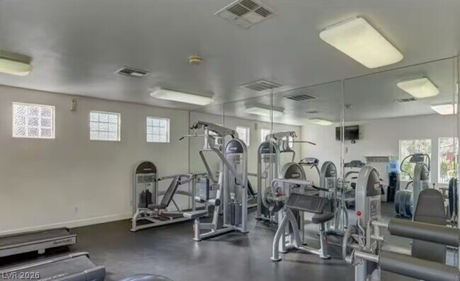 Building Photo - 7885 W Flamingo Rd