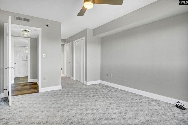 Building Photo - 1825 St Julian Pl