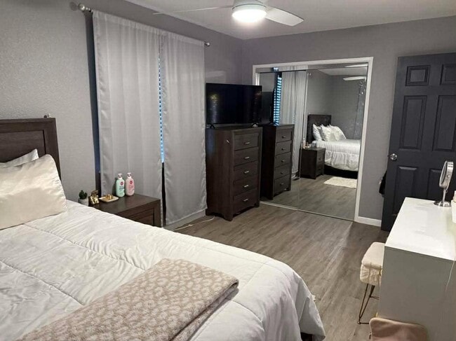 Building Photo - 1408 S Adams Ave