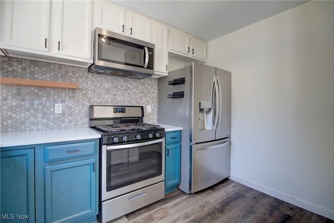 Building Photo - 2494 W 7th St