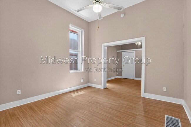 Building Photo - 3241 S Jefferson Ave