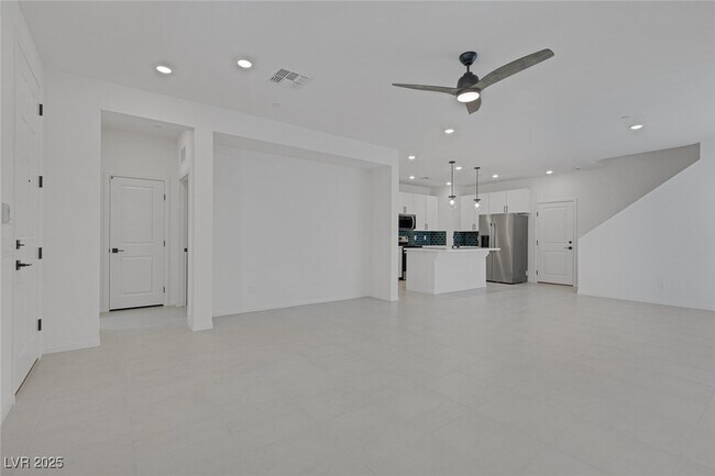 Building Photo - 2757 Pellaro Walk