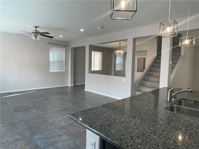 Building Photo - 5530 Spiceberry Dr