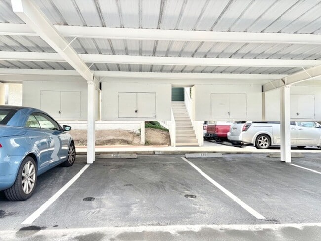 Building Photo - 2 Bedroom + 1.5 Bathroom Condo | Anacapa View | Monthly Furnished Rental