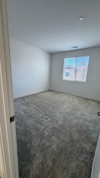 Building Photo - 3098 Acebo Dr