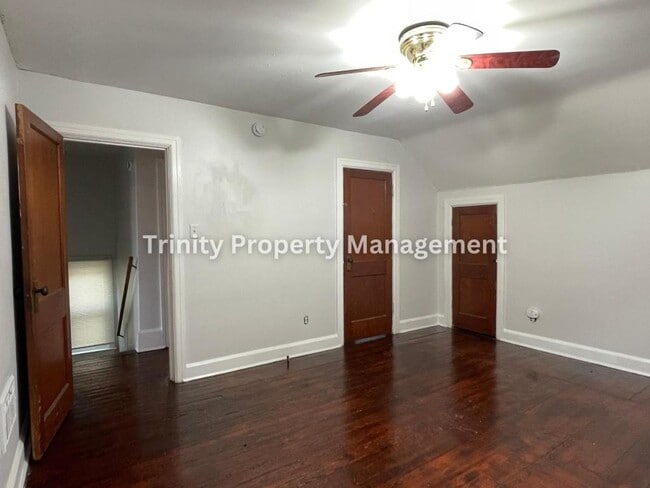 Building Photo - 407 Maryland Ave