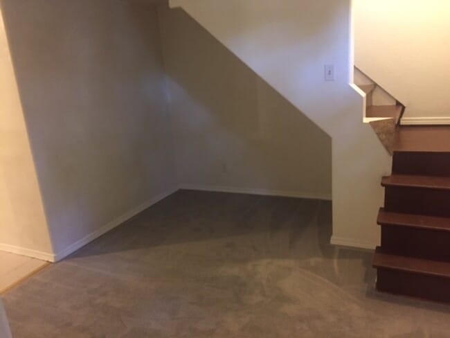 Building Photo - 2817 W 36th Ave