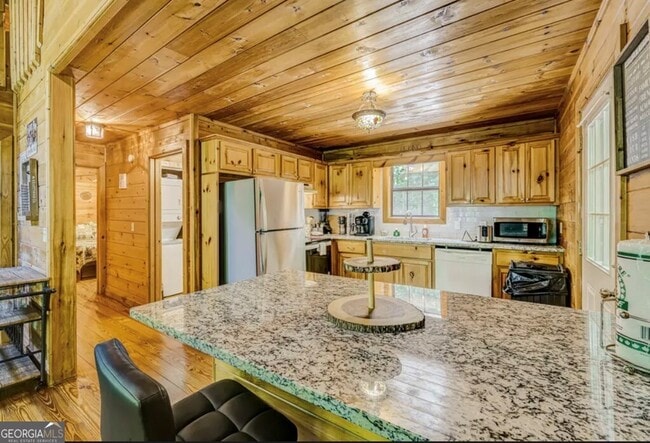 Building Photo - 9947 Doublehead Gap Rd