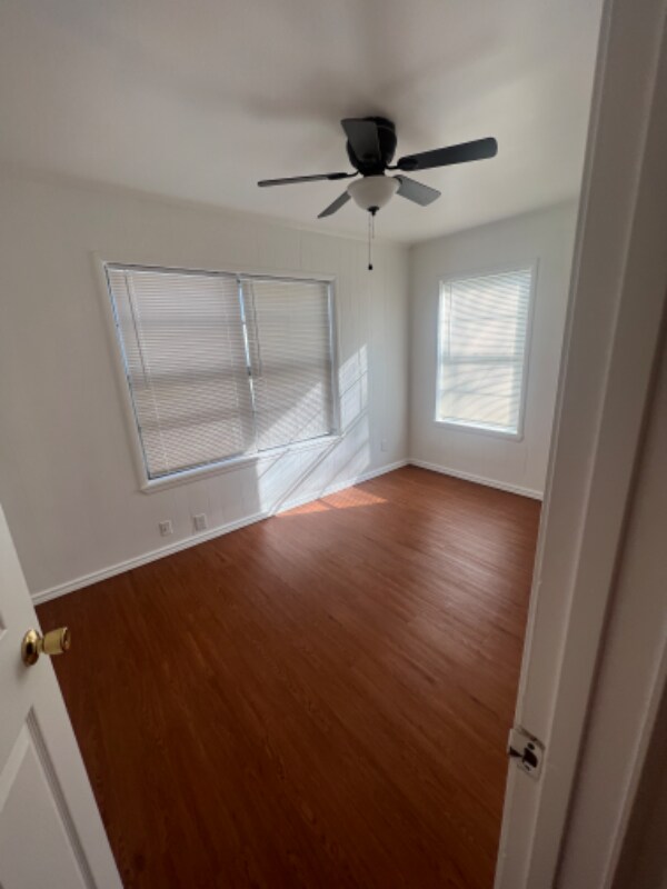 Building Photo - 2951 Moffett Ave