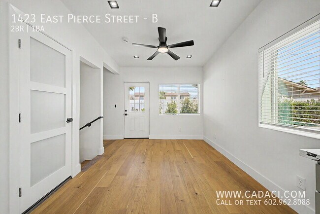 Building Photo - 1423 E Pierce St