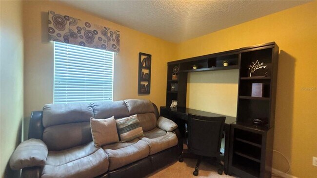 Building Photo - 1131 Honey Blossom Dr