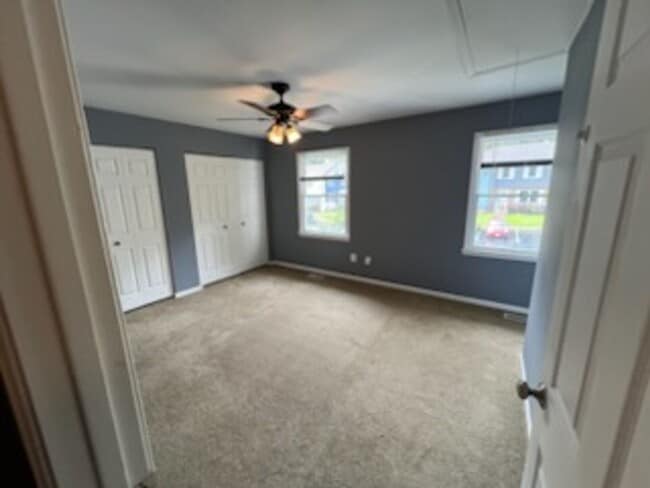 Building Photo - Beautiful 3 Bedroom 1.5 Bathrooms Anne Arundel County Town Home