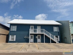 Building Photo - 1426 Harbor Island Dr