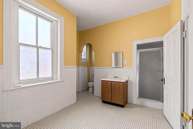 Building Photo - 2444 Eutaw Pl