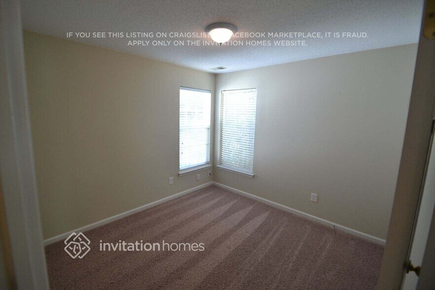 Building Photo - 8907 Walden Ridge Dr
