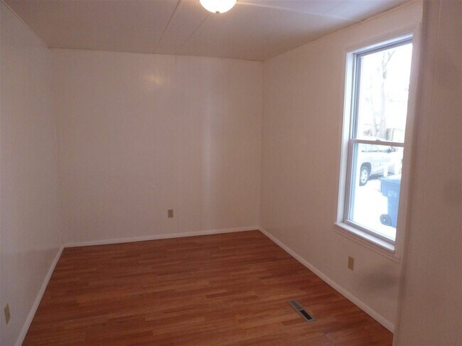 Building Photo - 205 S Catherine St