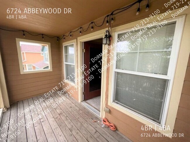 Building Photo - 6724 Abbeywood Dr