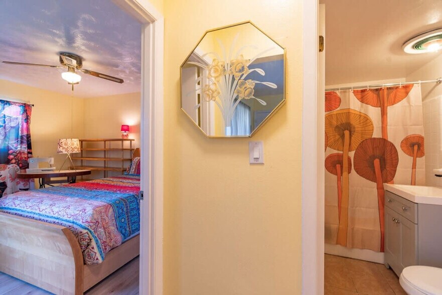 Building Photo - 141 California Ave