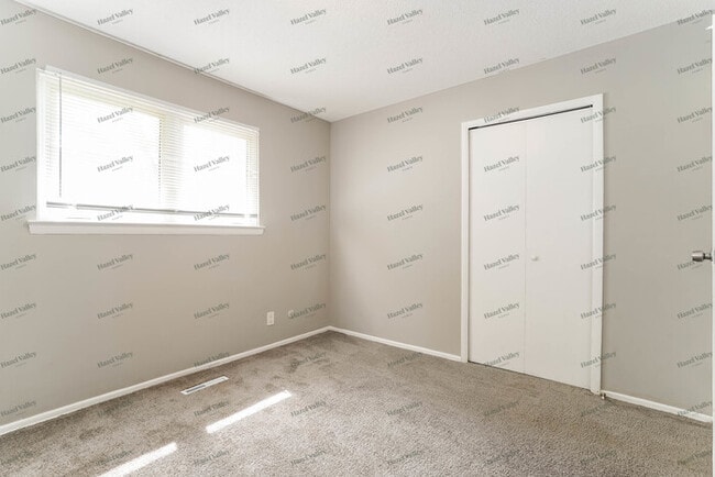 Building Photo - 3063 Chelford Dr