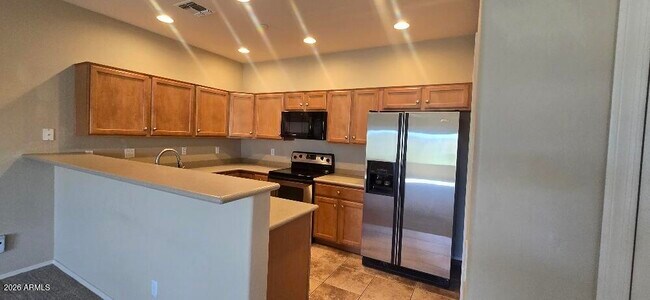 Building Photo - 12050 N Panorama Dr