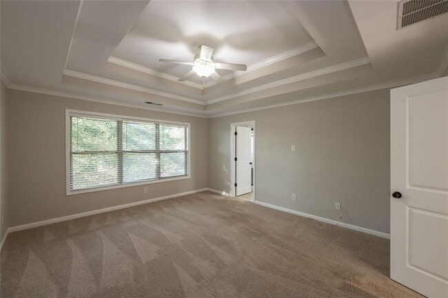 Building Photo - 2707 Silver Hill Terrace SE