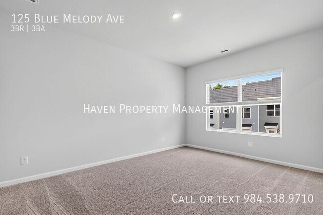 Building Photo - 125 Blue Melody Ave