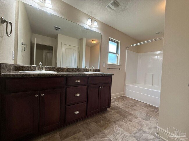 Building Photo - 3890 Weatherstone Cir
