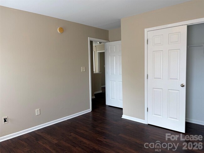 Building Photo - 3707 Rocky Brook Ct