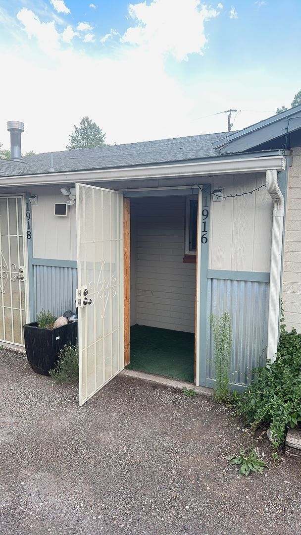Building Photo - COMING SOON! 2-Bedroom Duplex in NOHO