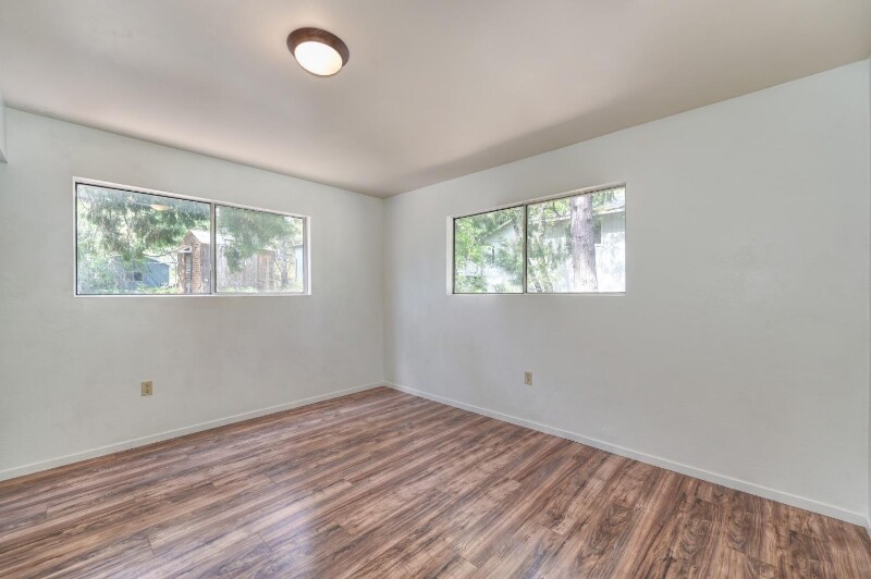 Building Photo - 6273 Dolly Varden Ln