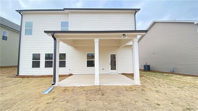 Building Photo - 4591 Silver Oak Dr SW